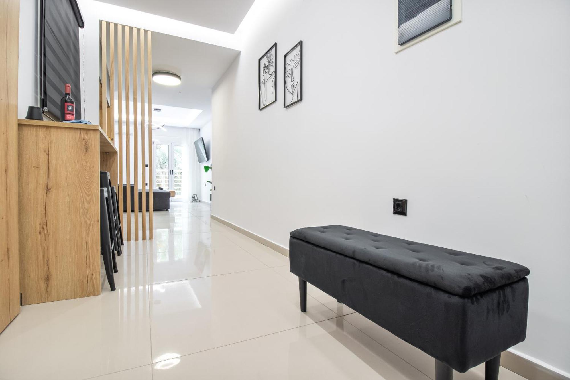 New Luxury Apartment Near Center With Garden View Bendevis Luaran gambar