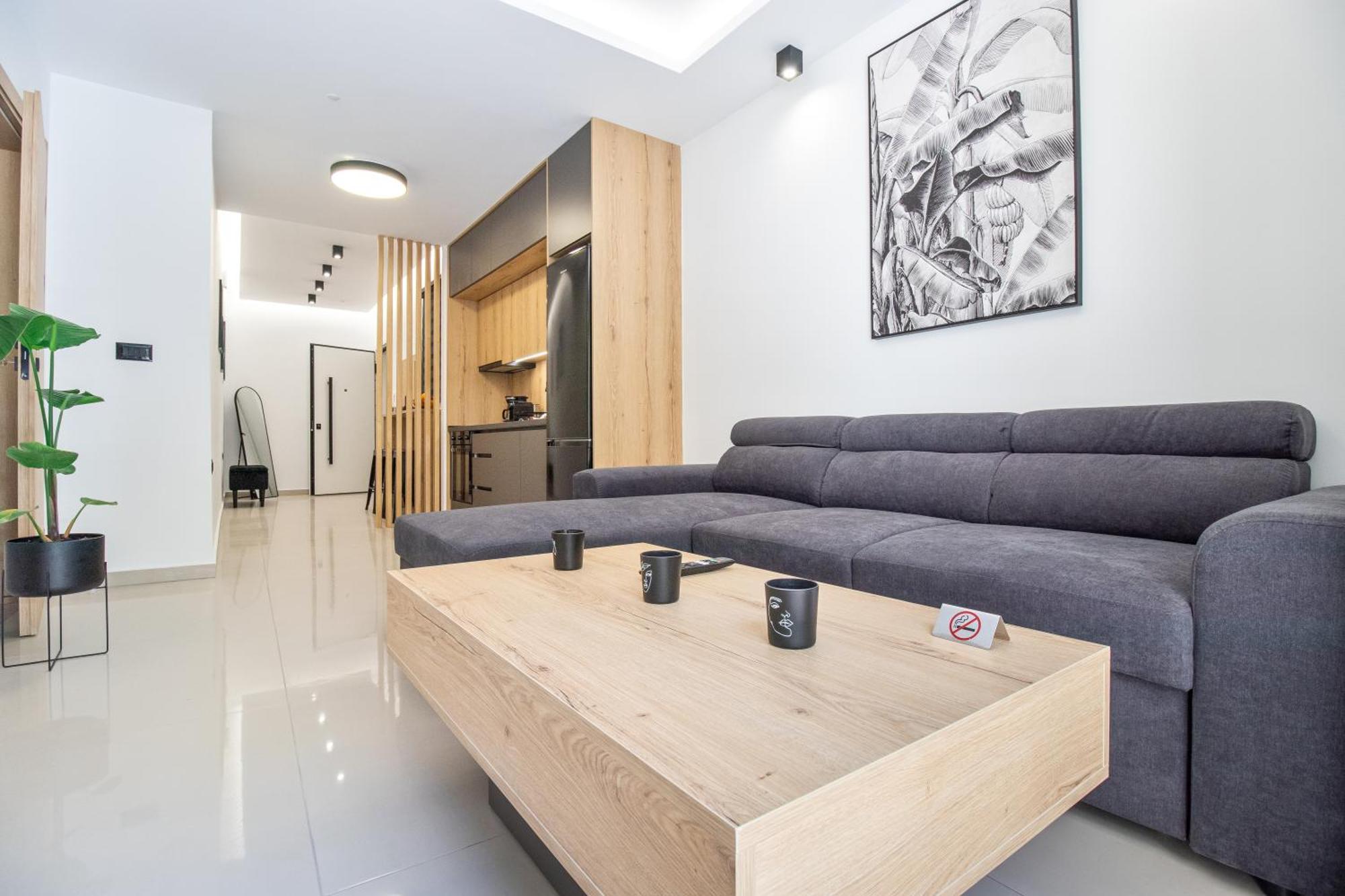 New Luxury Apartment Near Center With Garden View Bendevis Luaran gambar