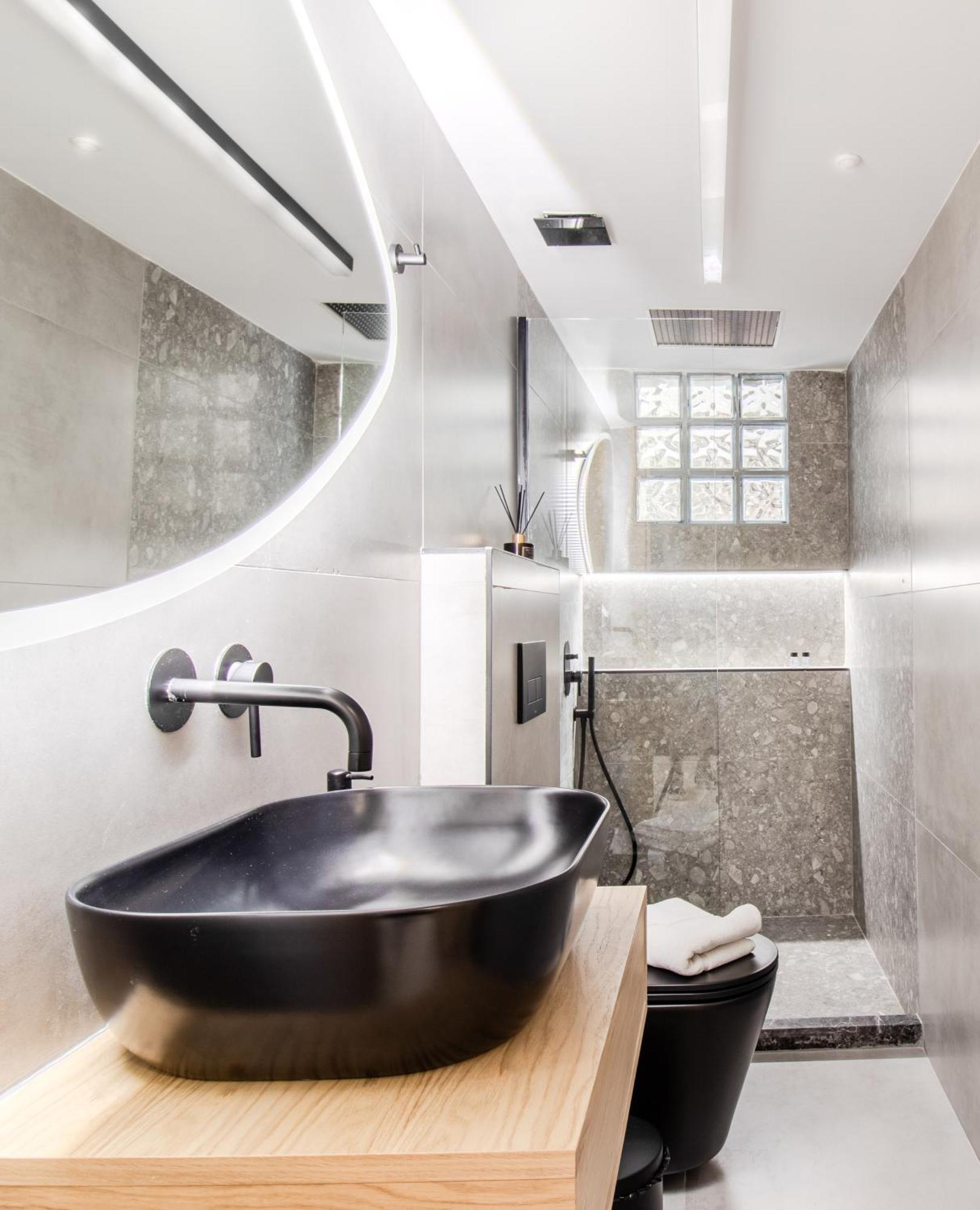 New Luxury Apartment Near Center With Garden View Bendevis Luaran gambar
